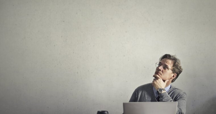 Er du blevet fyret under sygdom med stress? Kend dine rettigheder